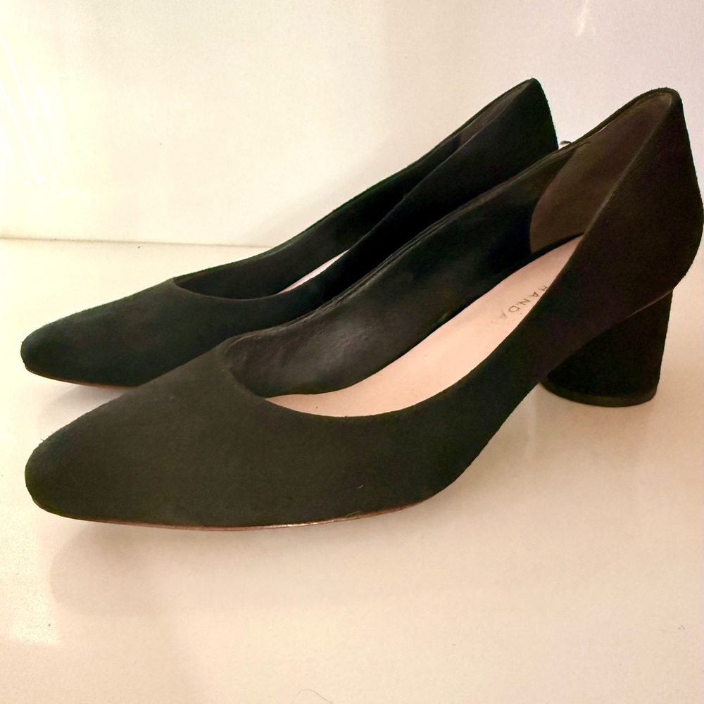 Loeffler Randall Black Heels with unique round heel
